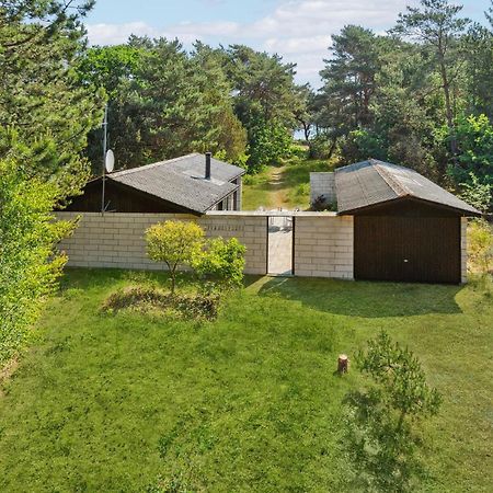 3 Bedroom Awesome Home In Neksø Εξωτερικό φωτογραφία